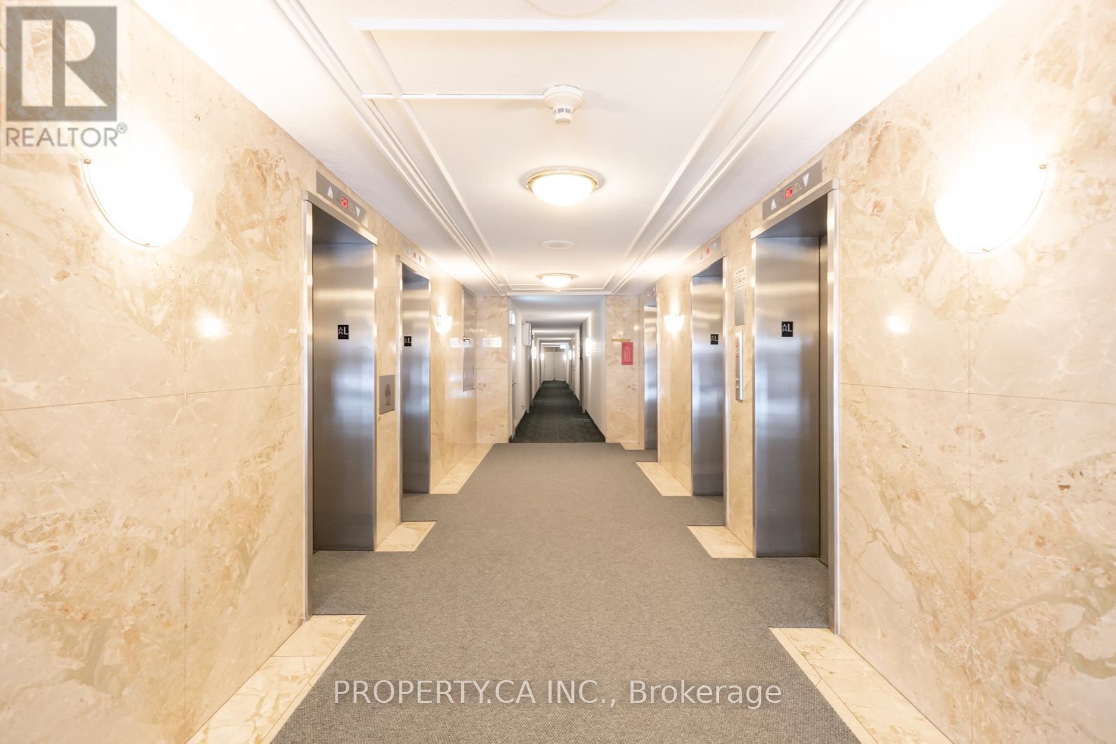 2201 - 1333 Bloor Street, Mississauga, Ontario  L4Y 3T6 - Photo 49 - W12803170