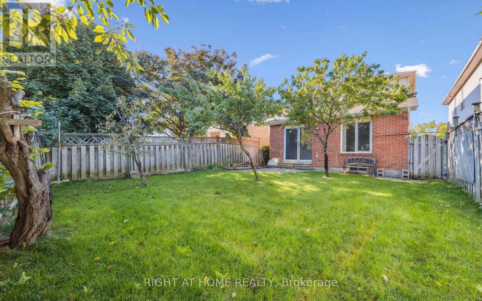 3932 Rushton Crescent, Mississauga, Ontario  L5L 4H8 - Photo 30 - W12803172