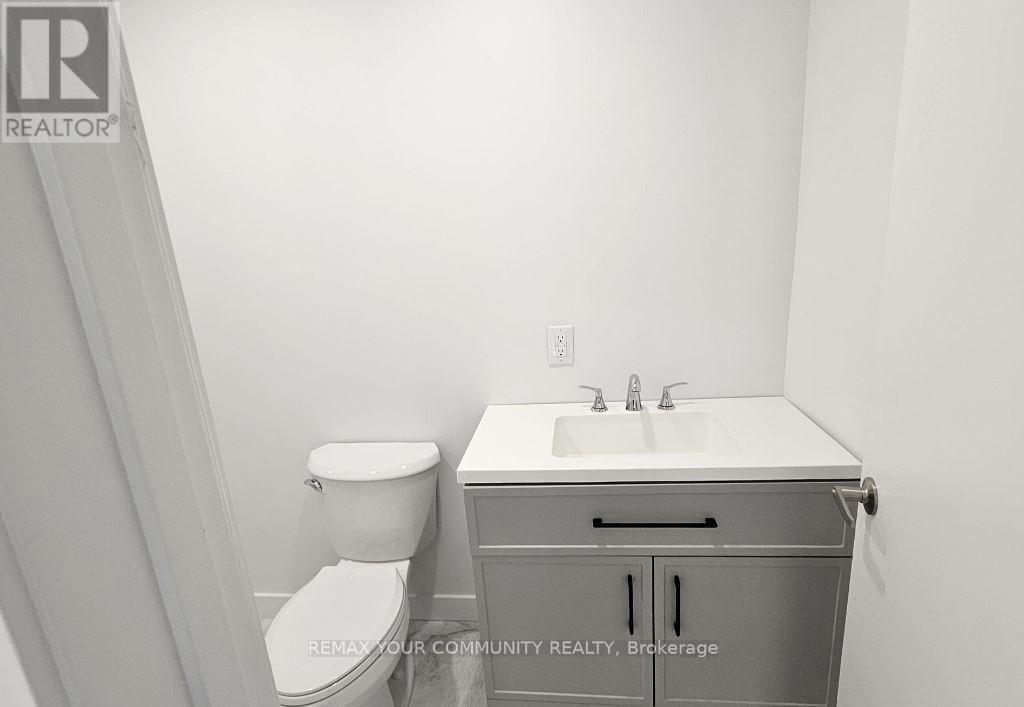 2b - 1 Marconi Court, Caledon, Ontario  L7E 1E4 - Photo 10 - W12803190