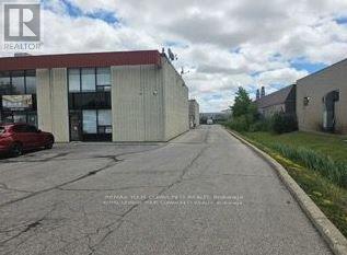 2b - 1 Marconi Court, Caledon, Ontario  L7E 1E4 - Photo 3 - W12803190