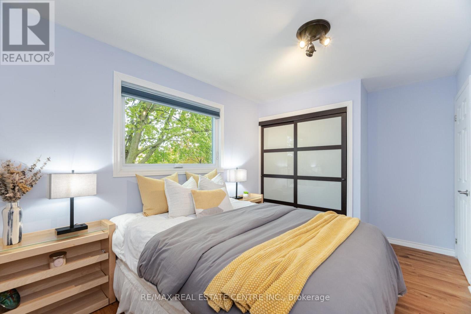 3017 Glace Bay Road, Mississauga, Ontario  L5N 2J9 - Photo 19 - W12803222