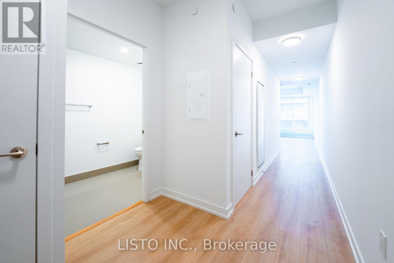 309 - 1195 The Queensway Street, Toronto, Ontario  M8Z 1R7 - Photo 3 - W12803272