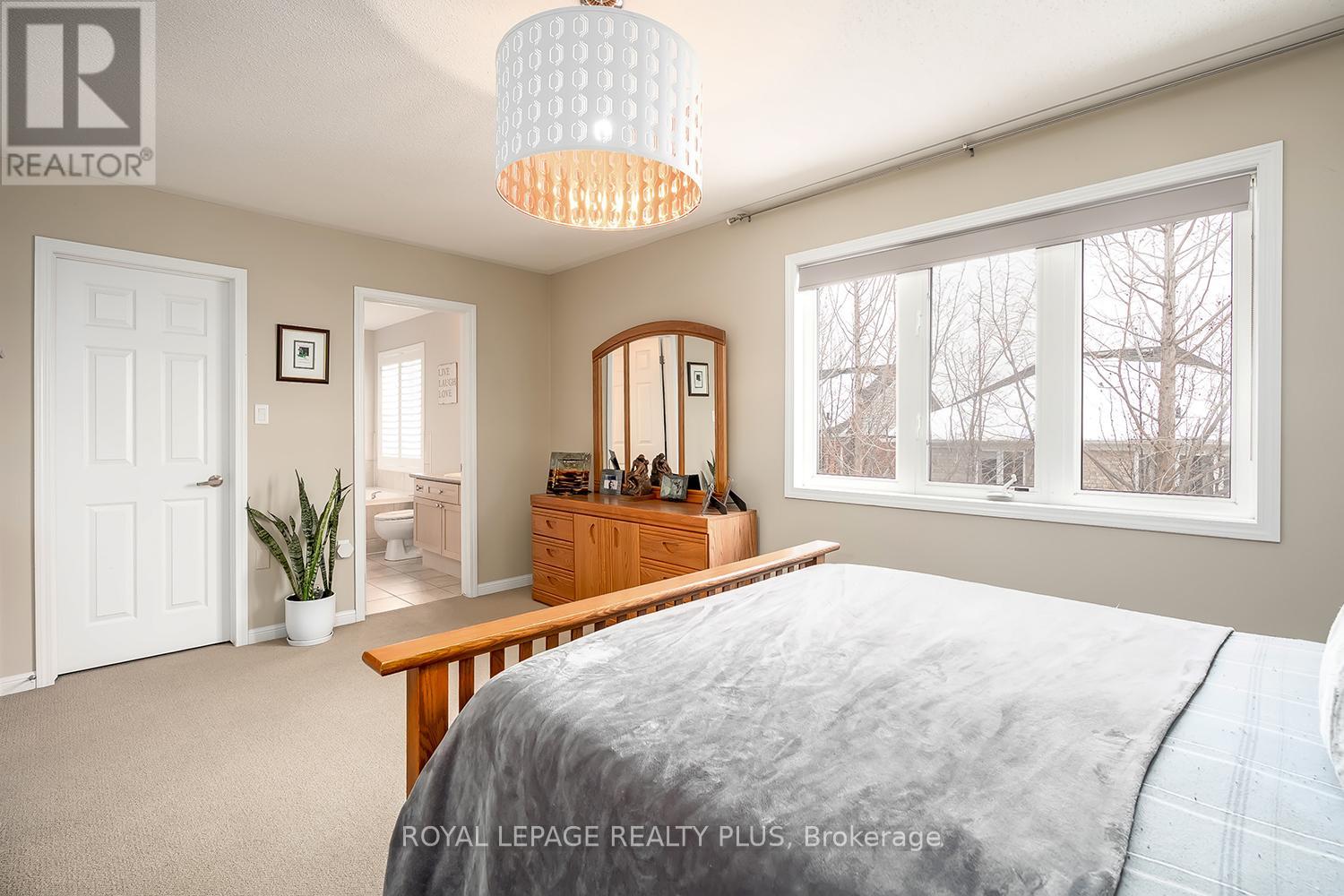 329 Tonelli Lane, Milton, Ontario  L9T 0N8 - Photo 15 - W12803296