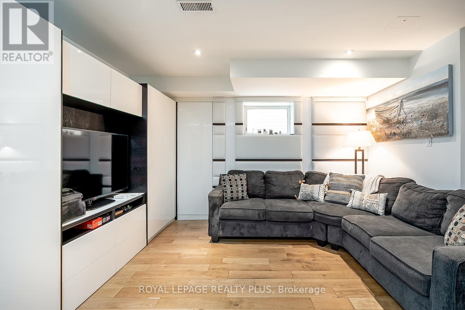 329 Tonelli Lane, Milton, Ontario  L9T 0N8 - Photo 21 - W12803296