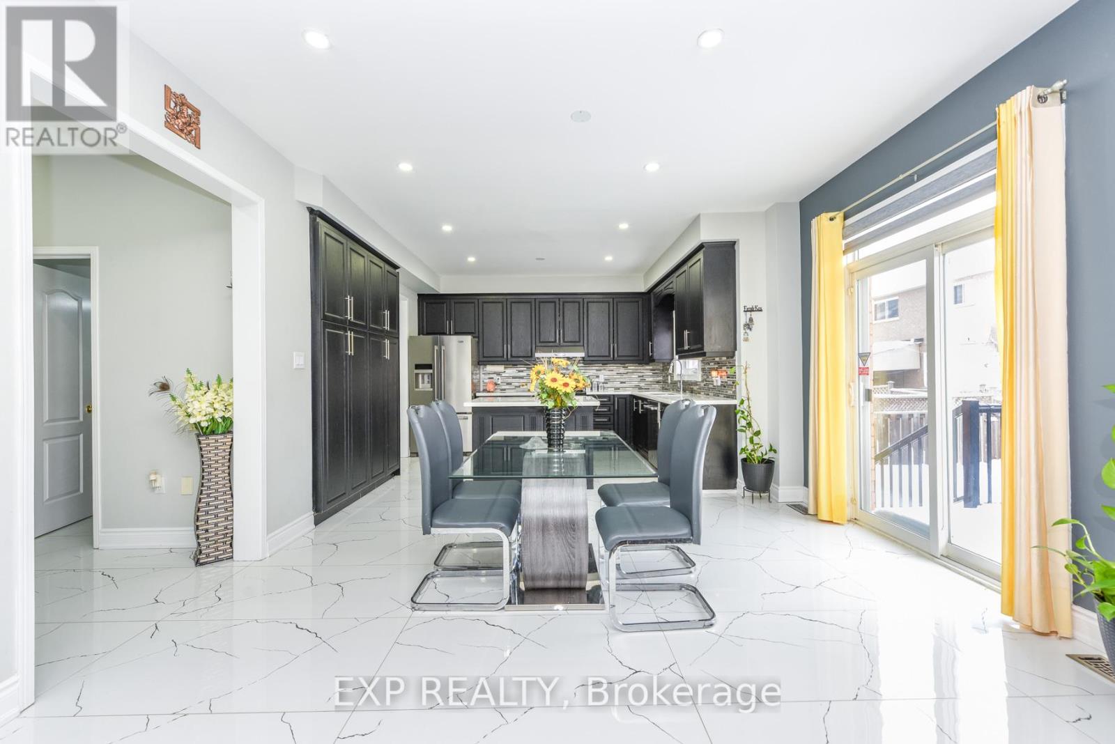 7 Chapparal Drive, Brampton, Ontario  L6R 3C5 - Photo 16 - W12803316