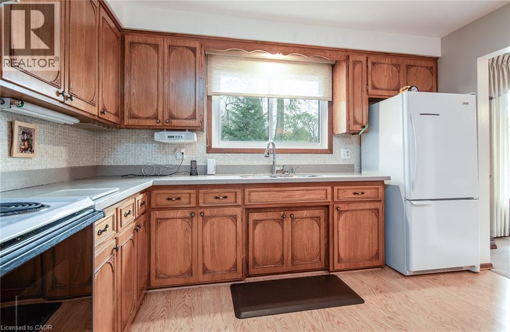 155 Shuh Avenue, Kitchener, Ontario  N2A 1H4 - Photo 21 - 40787674