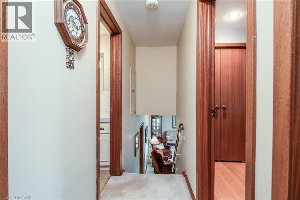 155 Shuh Avenue, Kitchener, Ontario  N2A 1H4 - Photo 39 - 40787674