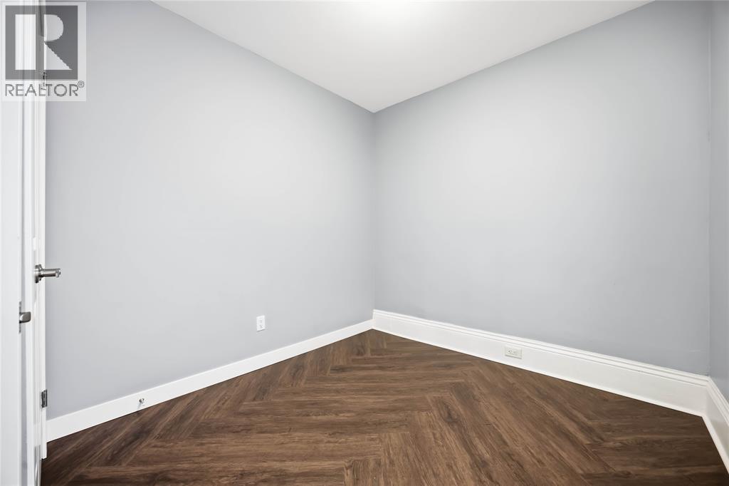 243 Brock Street South, Sarnia, Ontario  N7T 2W5 - Photo 11 - 26003579