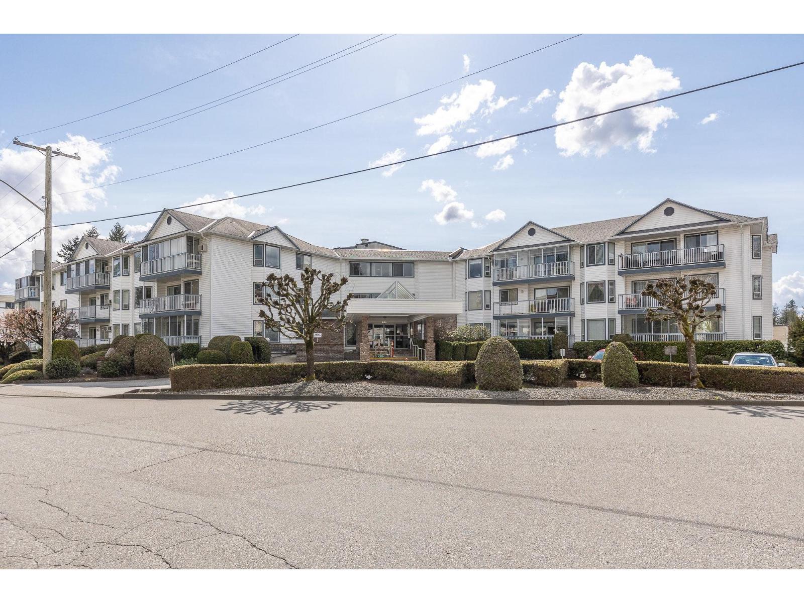 206 2425 Church Street, Abbotsford, British Columbia  V2T 3J8 - Photo 3 - R3091354