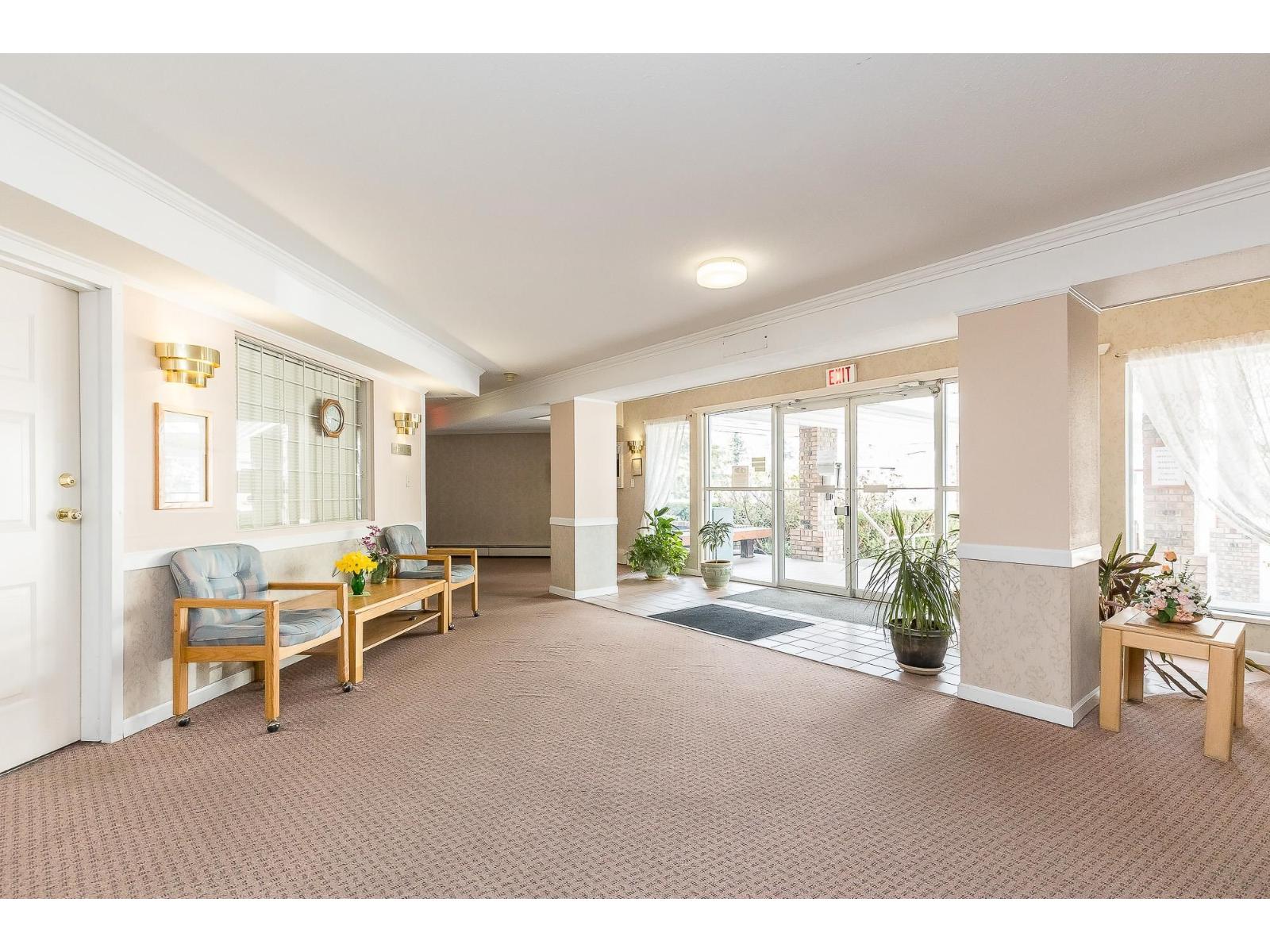 206 2425 Church Street, Abbotsford, British Columbia  V2T 3J8 - Photo 5 - R3091354