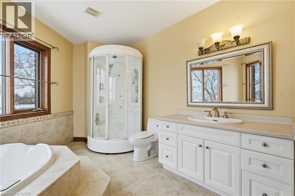 4 Lakeside Drive, Stoney Creek, Ontario  L8E 5C1 - Photo 28 - 40798027