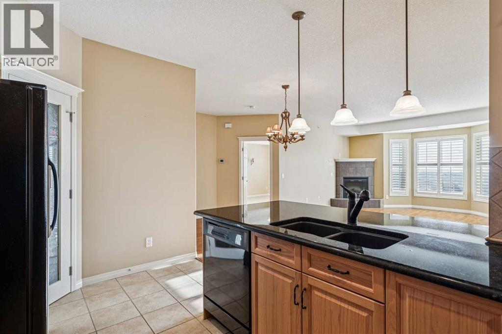 417, 15 Everstone Drive Sw, Calgary, Alberta  T2Y 5B5 - Photo 8 - A2284482