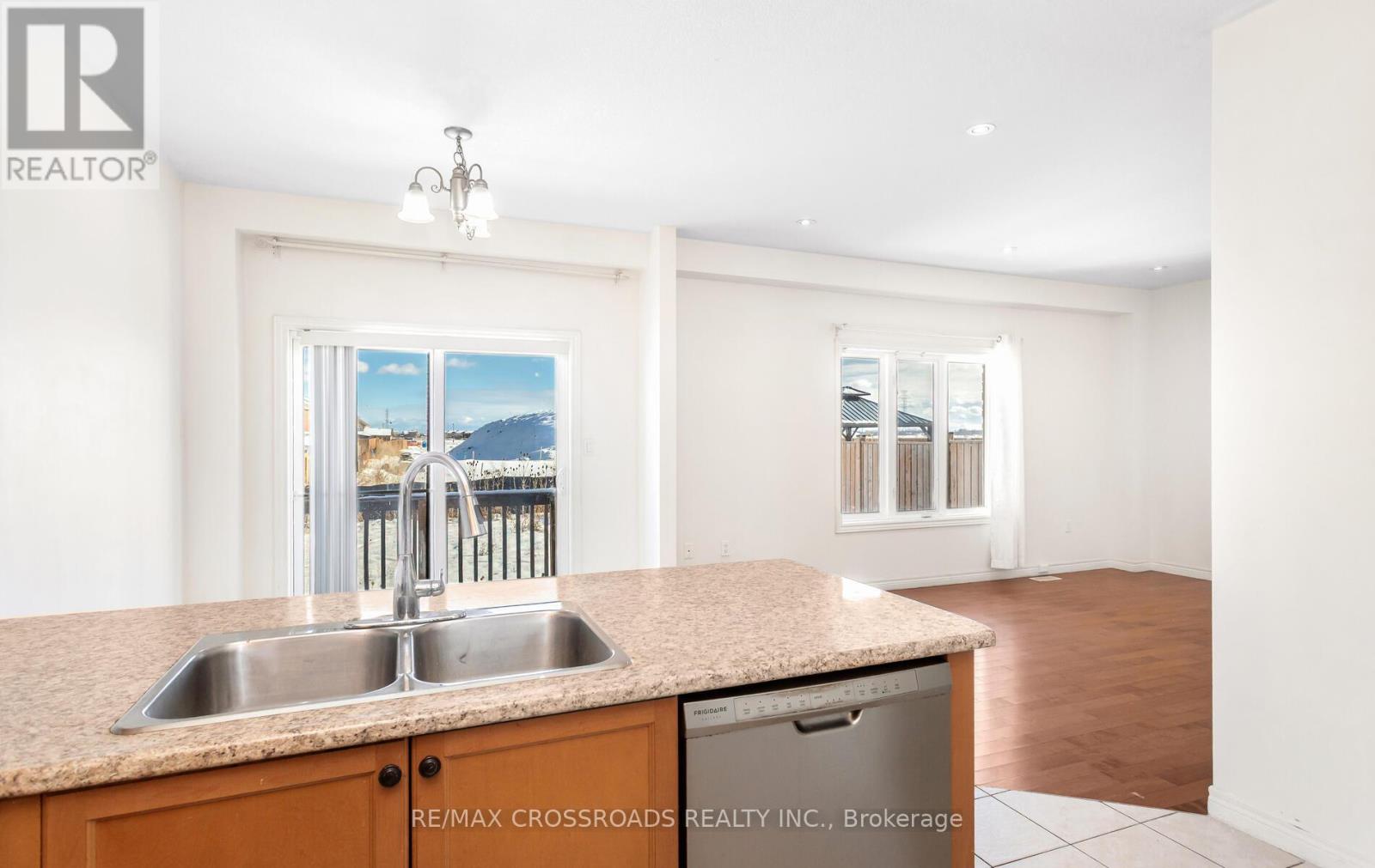 7 Colorado Boulevard, Hamilton, Ontario  L0R 1P0 - Photo 16 - X12803174