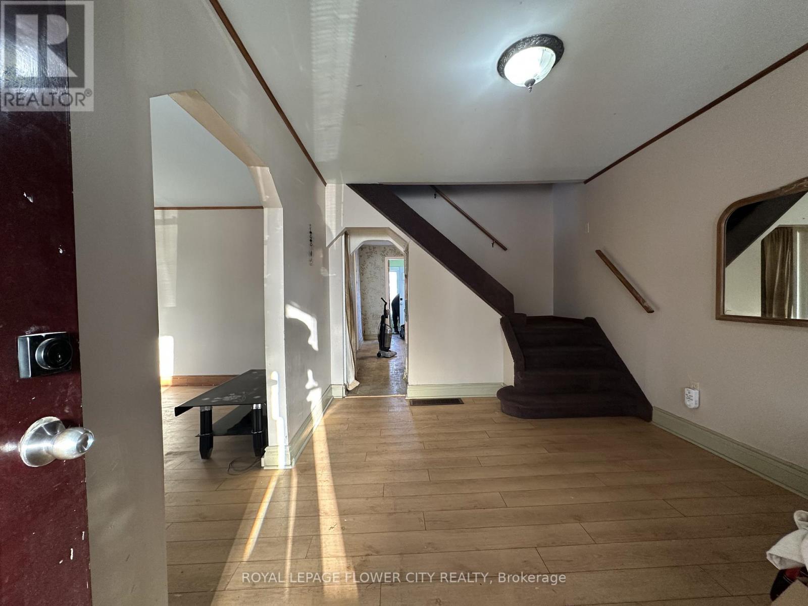 1248 Mcewan Avenue, Windsor, Ontario  N9B 2G7 - Photo 3 - X12803228