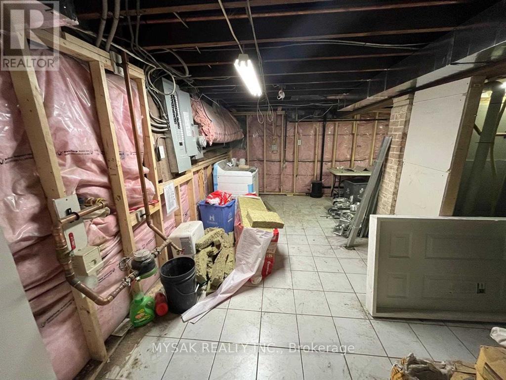 7 King Street, St. Catharines, Ontario  L2R 5H9 - Photo 15 - X12803236