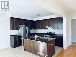 518 Thompson Street, Woodstock (Woodstock - North), Ontario  N4T 0L5 - Photo 8 - X12803242