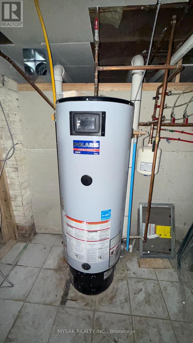 7 King Street, St. Catharines, Ontario  L2R 5H9 - Photo 18 - X12803268