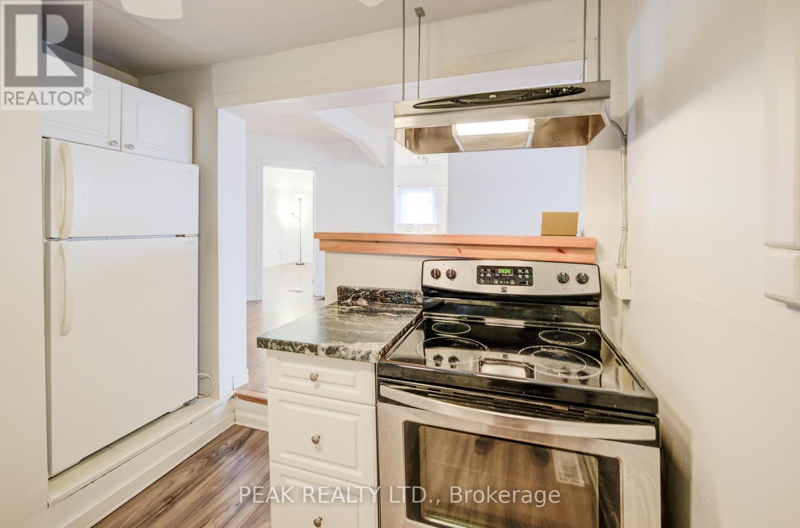 155 Wellington Street, Kitchener, Ontario  N2H 5J9 - Photo 27 - X12803290