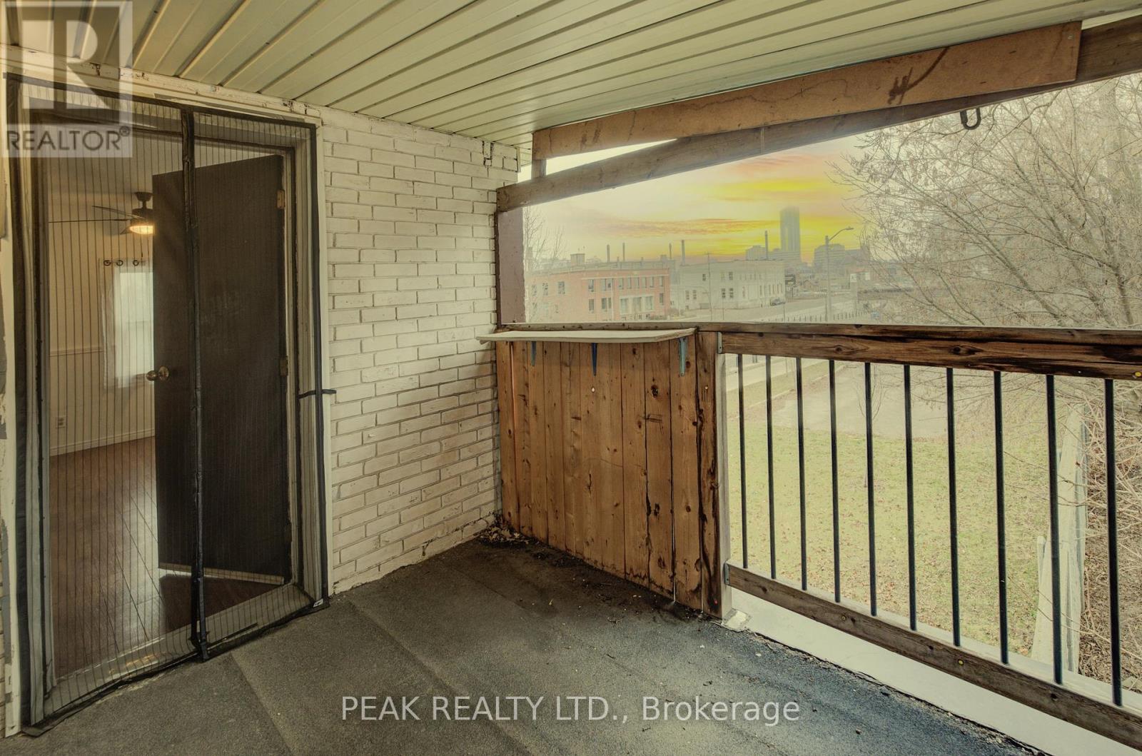 155 Wellington Street, Kitchener, Ontario  N2H 5J9 - Photo 32 - X12803290