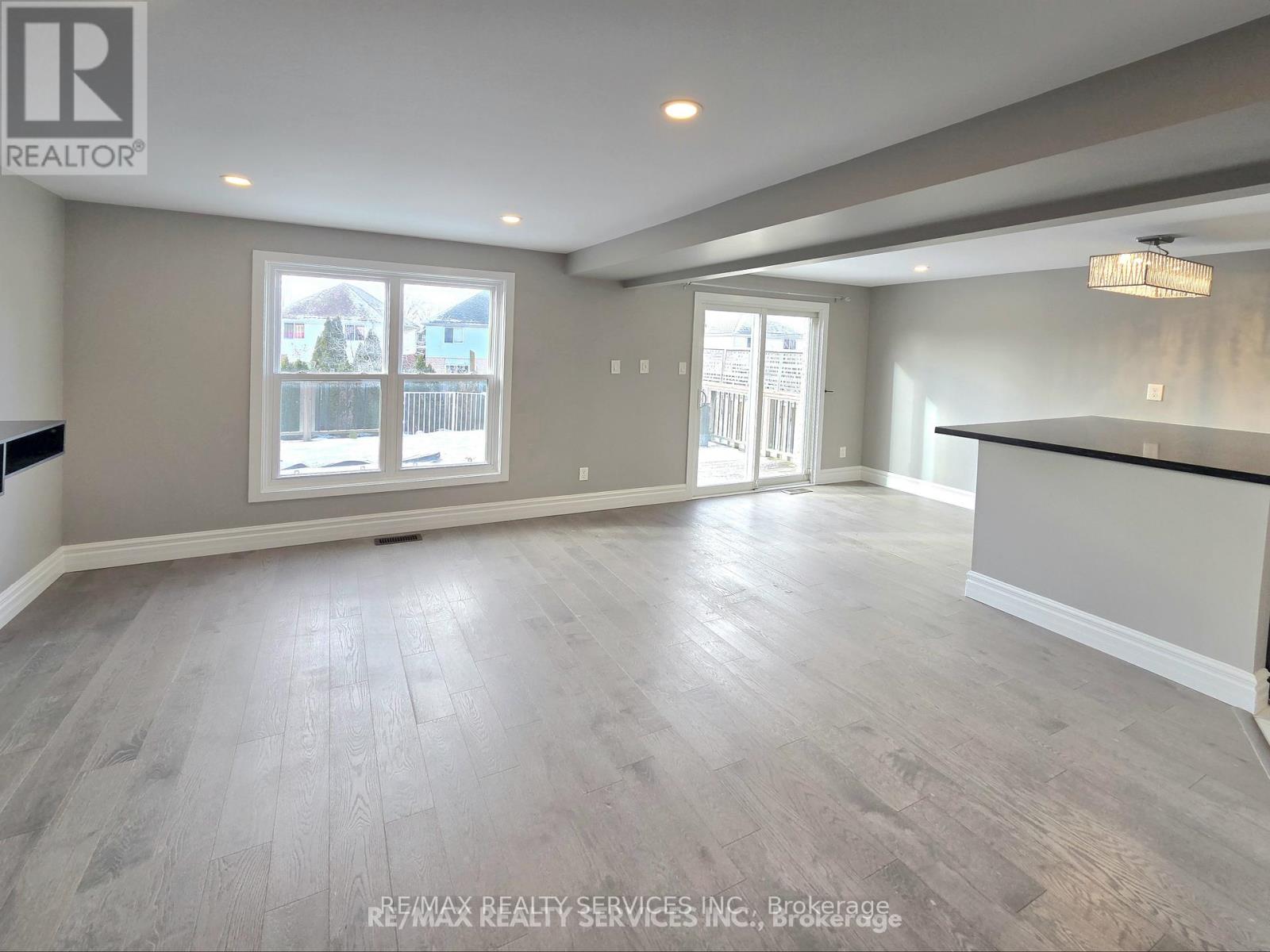 662 Elgin Street N, Cambridge, Ontario  N1R 7W5 - Photo 18 - X12803310