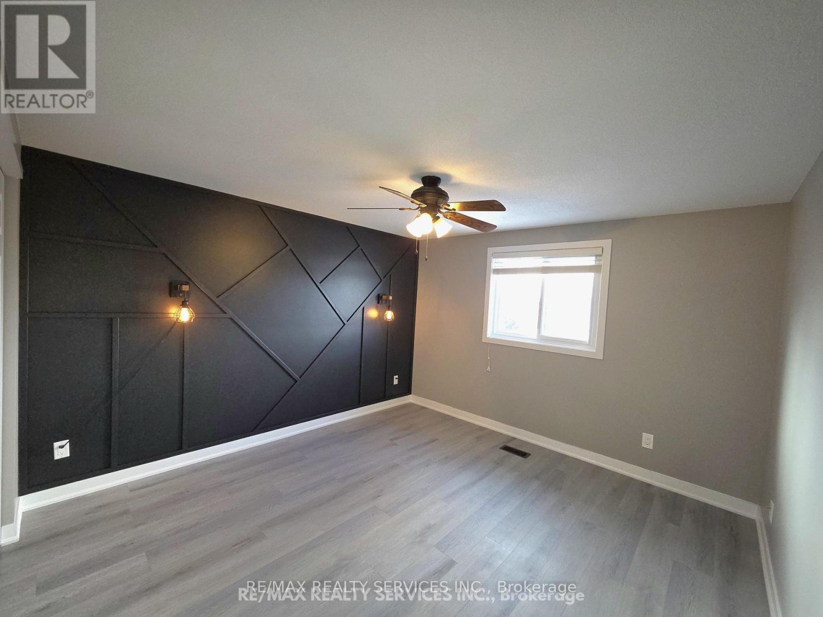 662 Elgin Street N, Cambridge, Ontario  N1R 7W5 - Photo 32 - X12803310