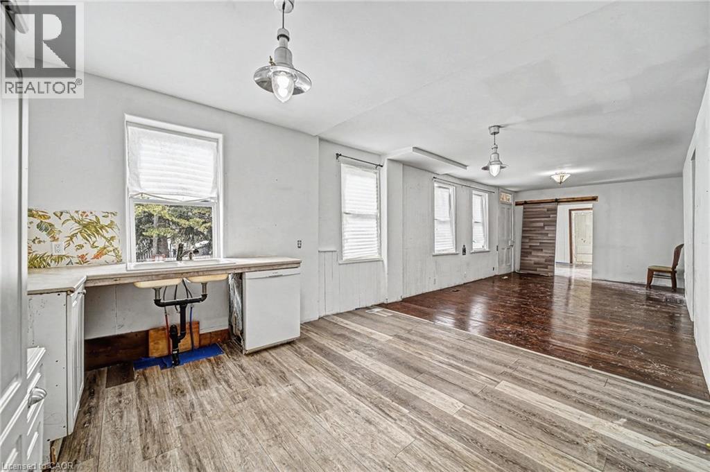 36 River Street, Thorold, Ontario  L0S 1K0 - Photo 11 - 40806164