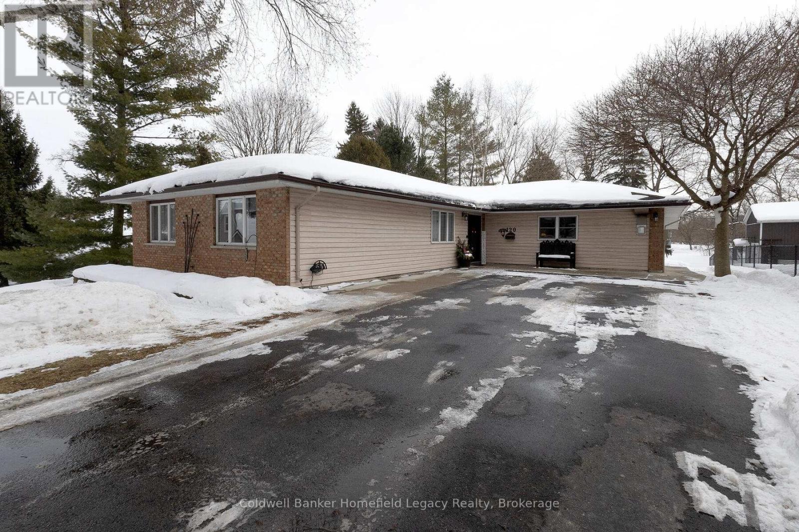 120 JONES STREET W, st. marys, Ontario