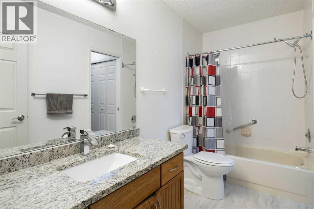 84 Deer Ridge Close Se, Calgary, Alberta  T2J 7C2 - Photo 12 - A2286210