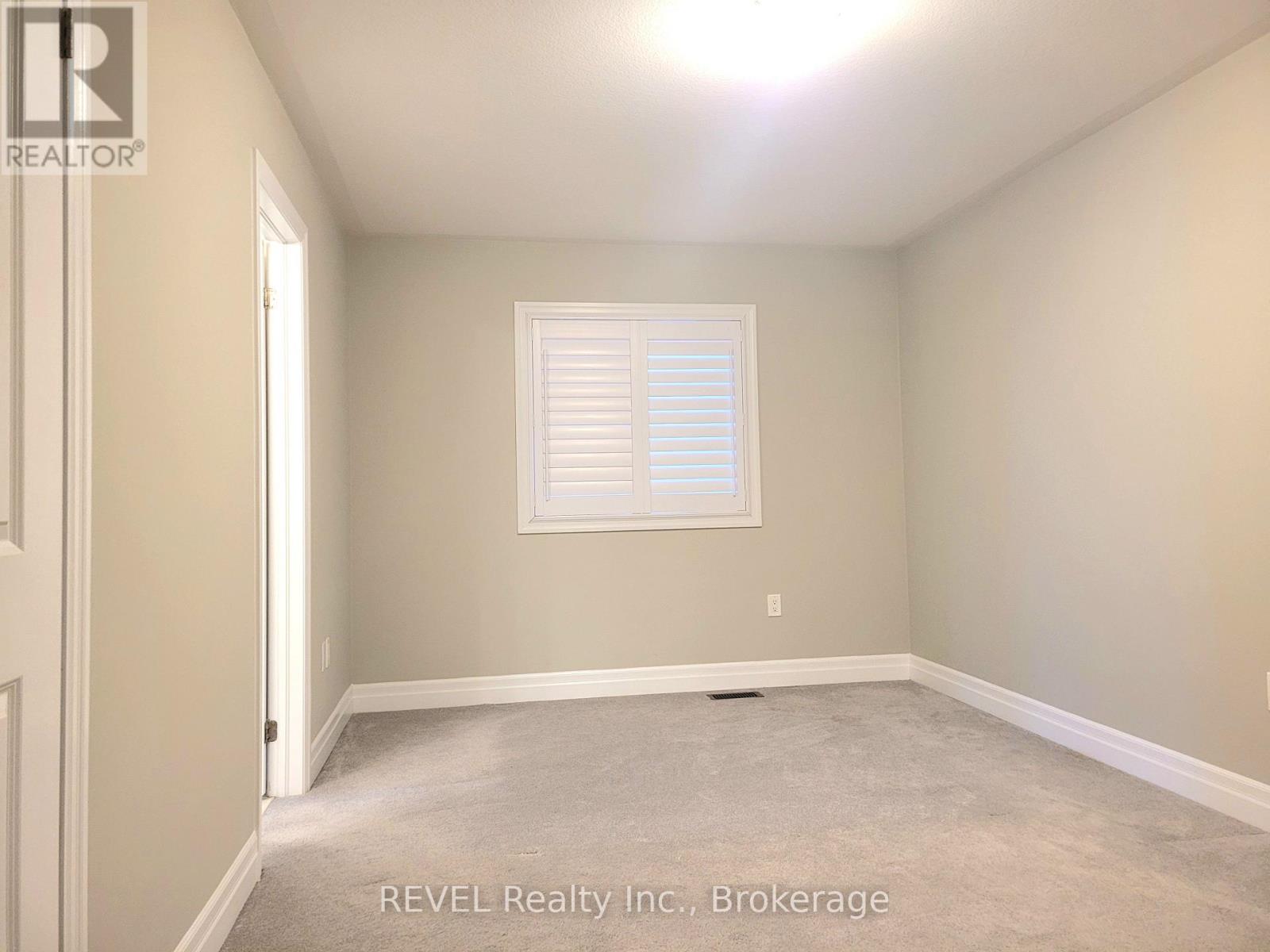 9275 White Oak Avenue, Niagara Falls (Lyons Creek), Ontario  L2G 3P6 - Photo 15 - X12803362