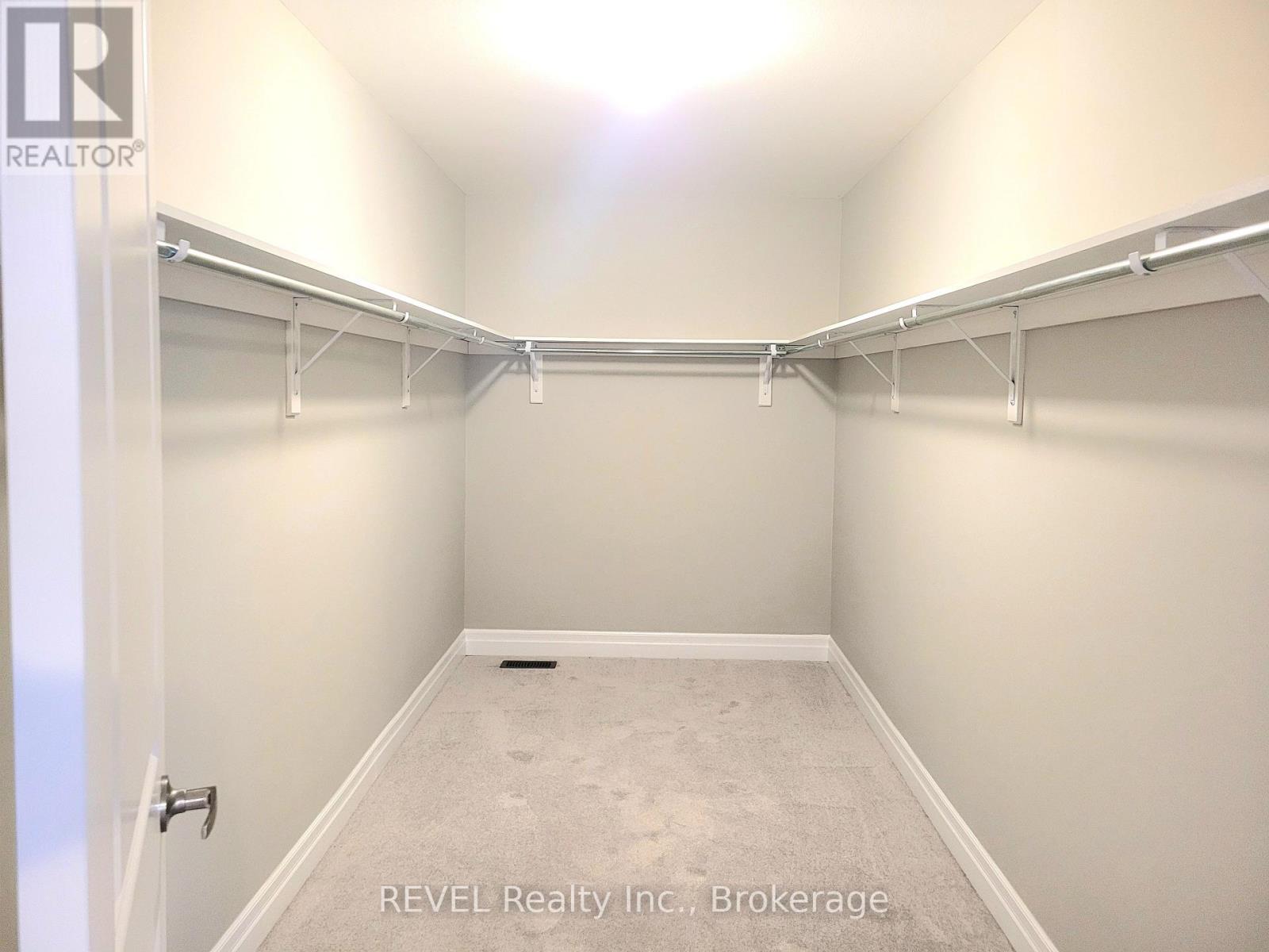 9275 White Oak Avenue, Niagara Falls (Lyons Creek), Ontario  L2G 3P6 - Photo 24 - X12803362