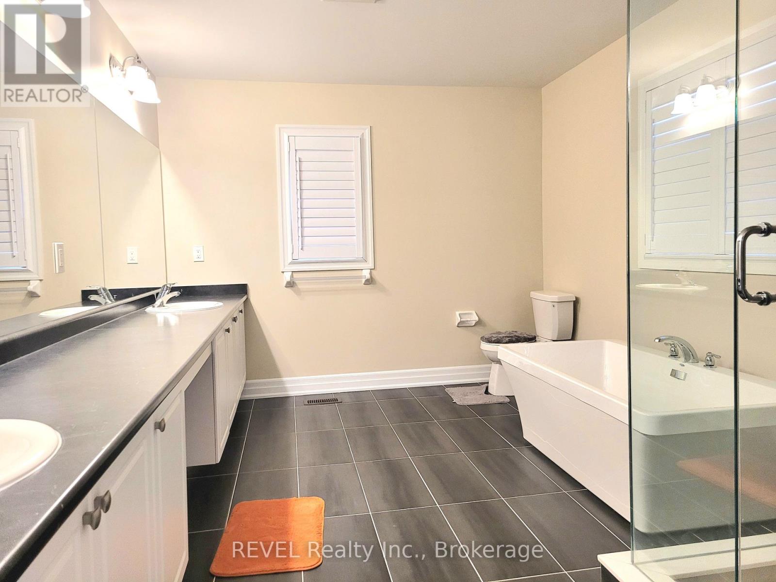 9275 White Oak Avenue, Niagara Falls (Lyons Creek), Ontario  L2G 3P6 - Photo 25 - X12803362