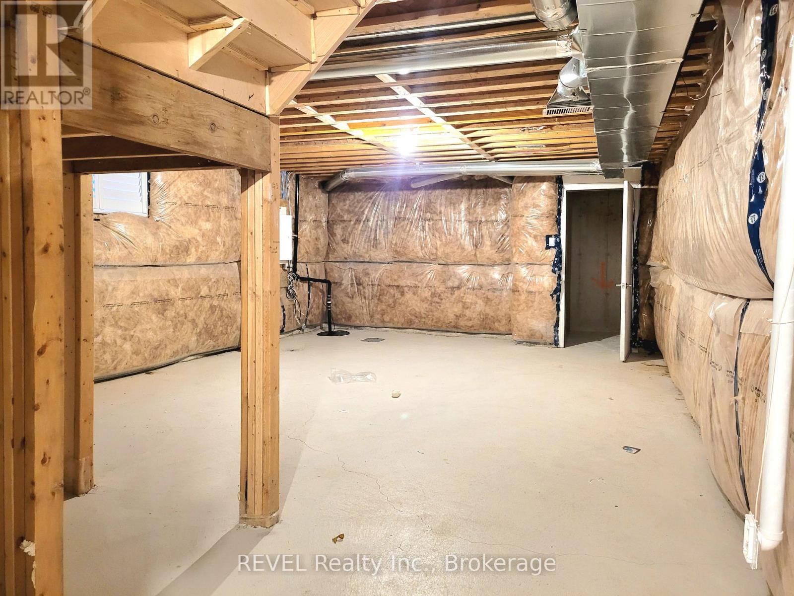 9275 White Oak Avenue, Niagara Falls (Lyons Creek), Ontario  L2G 3P6 - Photo 27 - X12803362