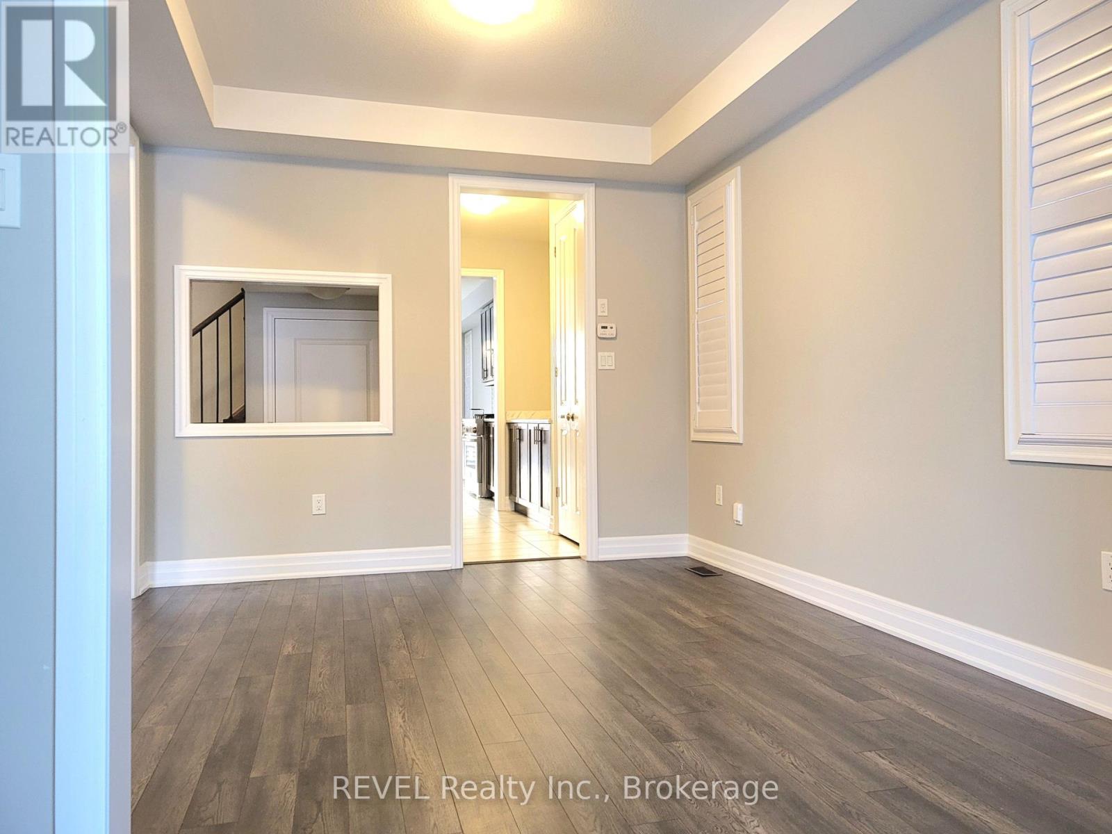 9275 White Oak Avenue, Niagara Falls (Lyons Creek), Ontario  L2G 3P6 - Photo 3 - X12803362