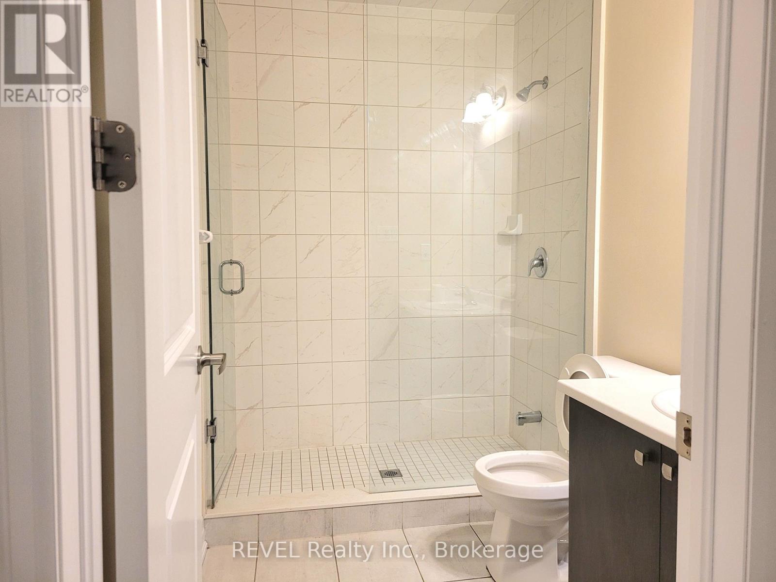 9275 White Oak Avenue, Niagara Falls (Lyons Creek), Ontario  L2G 3P6 - Photo 4 - X12803362