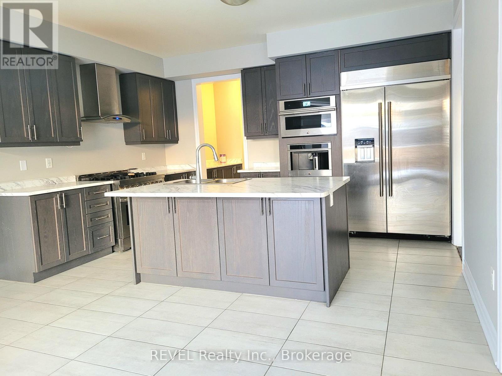 9275 White Oak Avenue, Niagara Falls (Lyons Creek), Ontario  L2G 3P6 - Photo 9 - X12803362