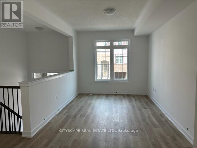 8 Andrew Knowles Lane, East Gwillimbury, Ontario  L0G 1M0 - Photo 14 - N12669922