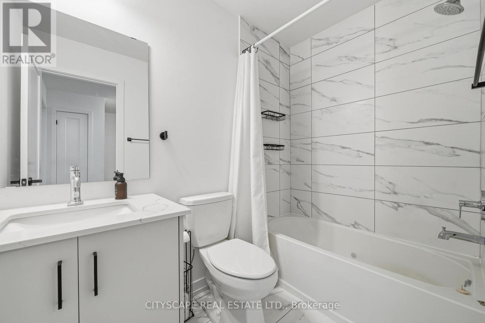 8 Andrew Knowles Lane, East Gwillimbury, Ontario  L0G 1M0 - Photo 8 - N12669922