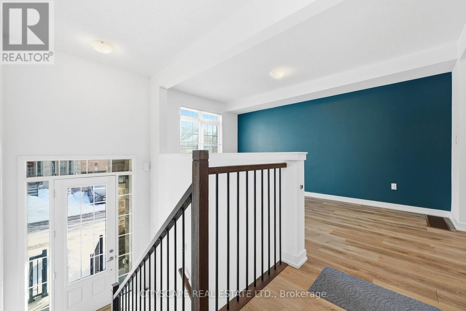 8 Andrew Knowles Lane, East Gwillimbury, Ontario  L0G 1M0 - Photo 11 - N12669922