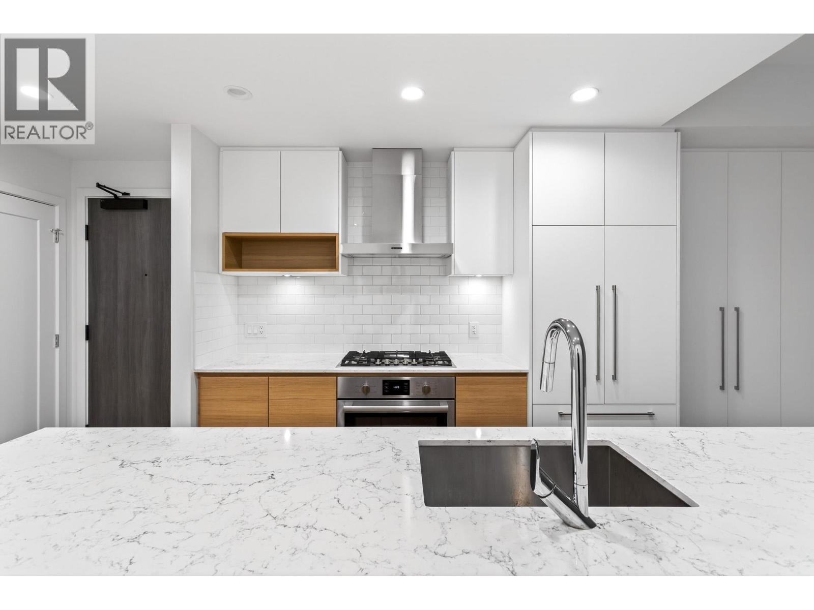 126 55 Klahanie Drive, Port Moody, British Columbia  V3H 0M9 - Photo 7 - R3091676