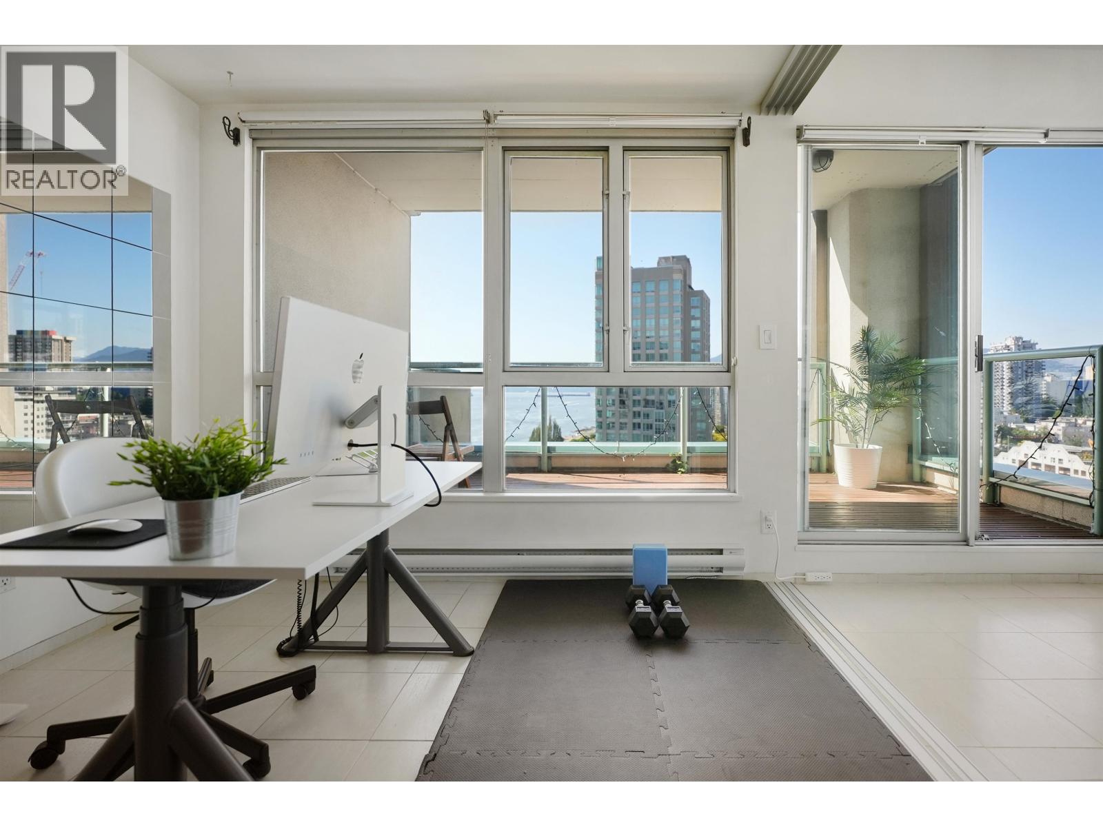 2103 907 Beach Avenue, Vancouver, British Columbia  V6Z 2R3 - Photo 6 - R3091683