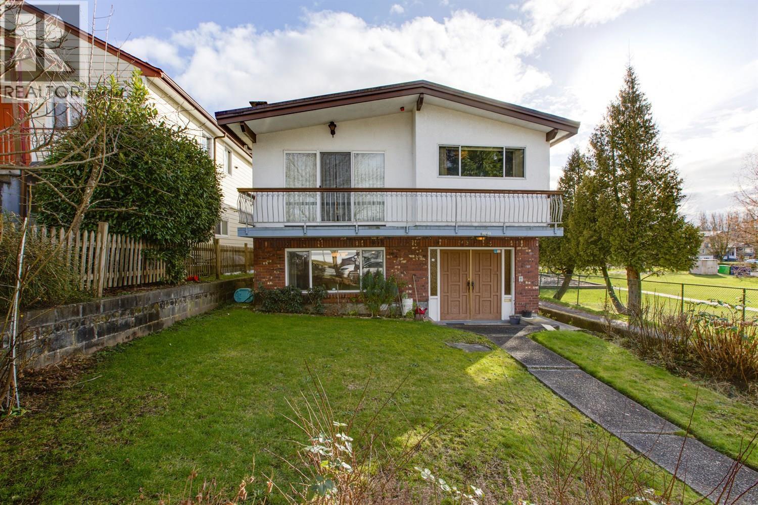 3080 TURNER STREET, Vancouver, British Columbia