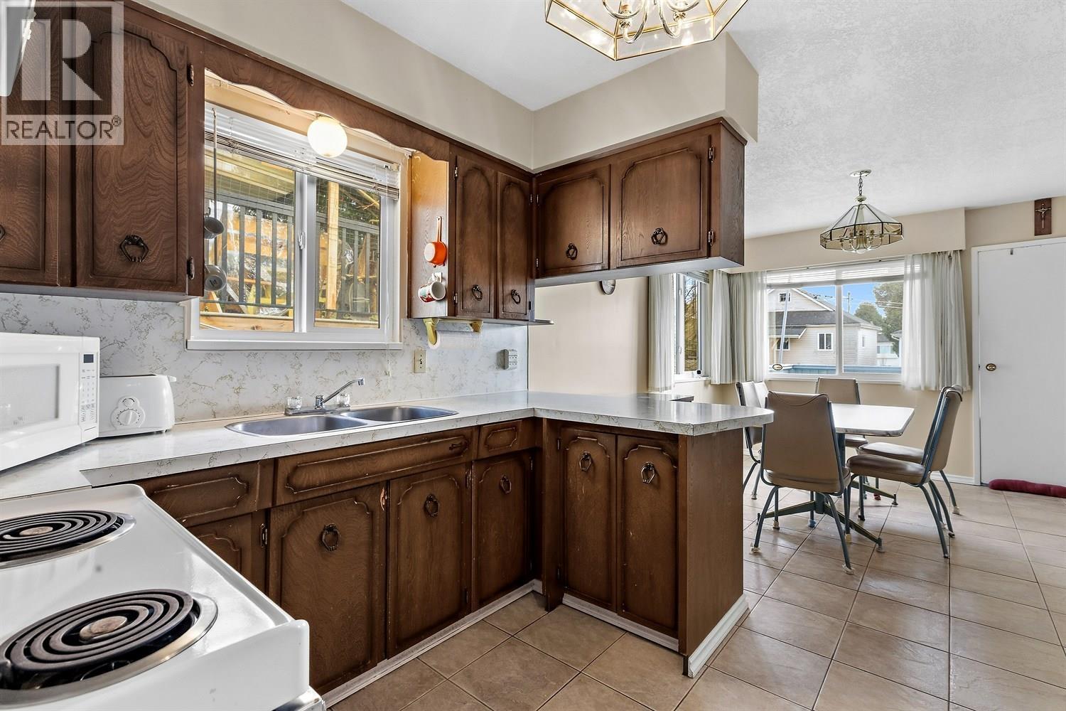 3080 Turner Street, Vancouver, British Columbia  V5K 2G9 - Photo 11 - R3091687