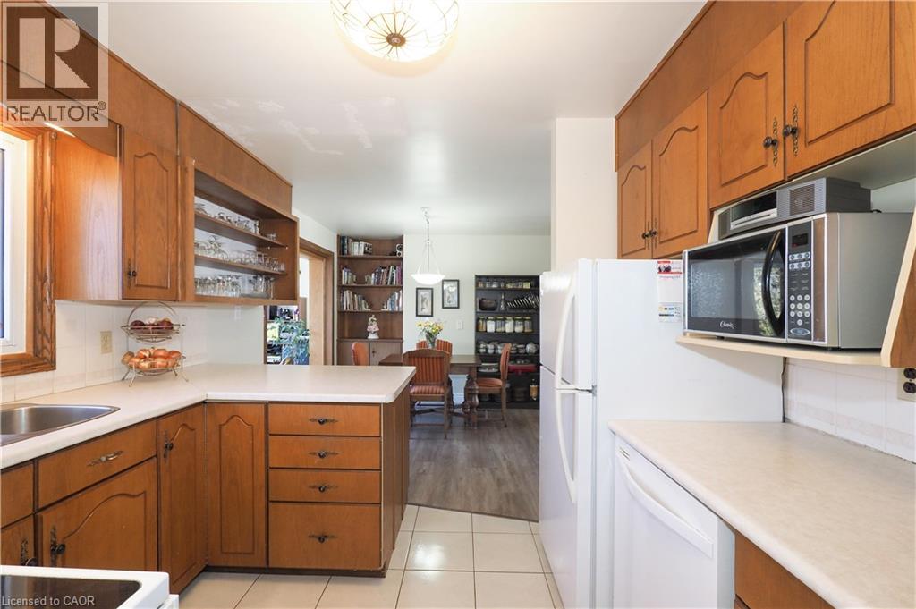 1318 Thorman Drive, Cambridge, Ontario  N3H 1A2 - Photo 15 - 40803384