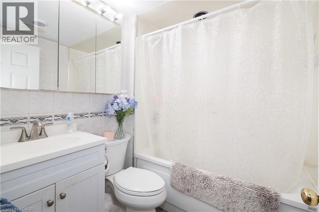 1318 Thorman Drive, Cambridge, Ontario  N3H 1A2 - Photo 31 - 40803384