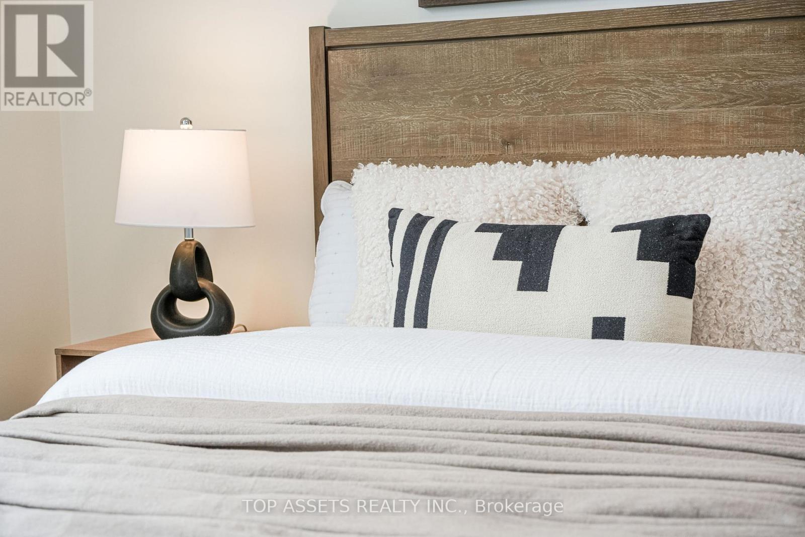 3006 - 318 Richmond Street W, Toronto, Ontario  M5V 0B4 - Photo 21 - C12803340