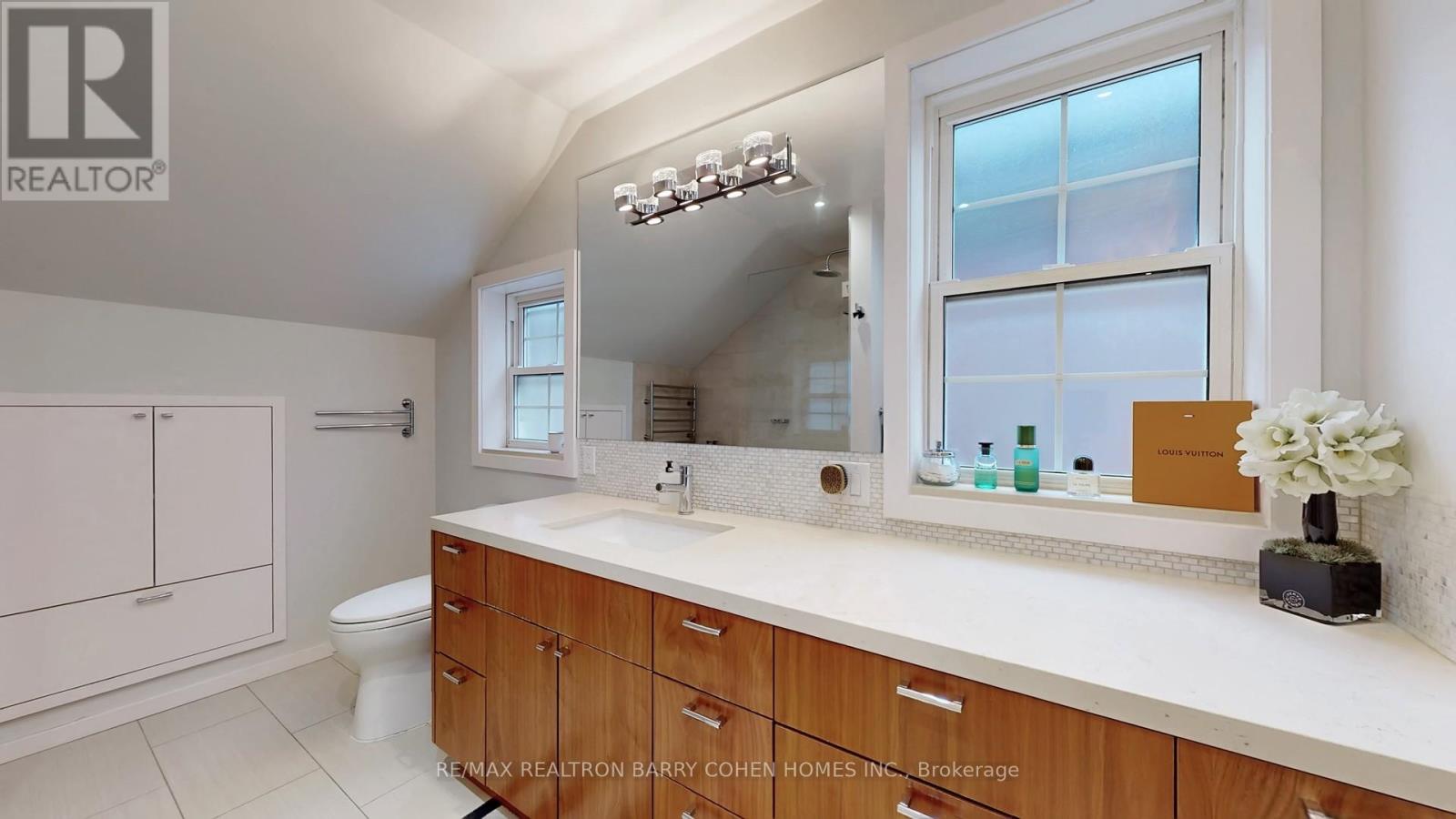 156 Cortleigh Boulevard, Toronto, Ontario  M5N 1P5 - Photo 14 - C12803342