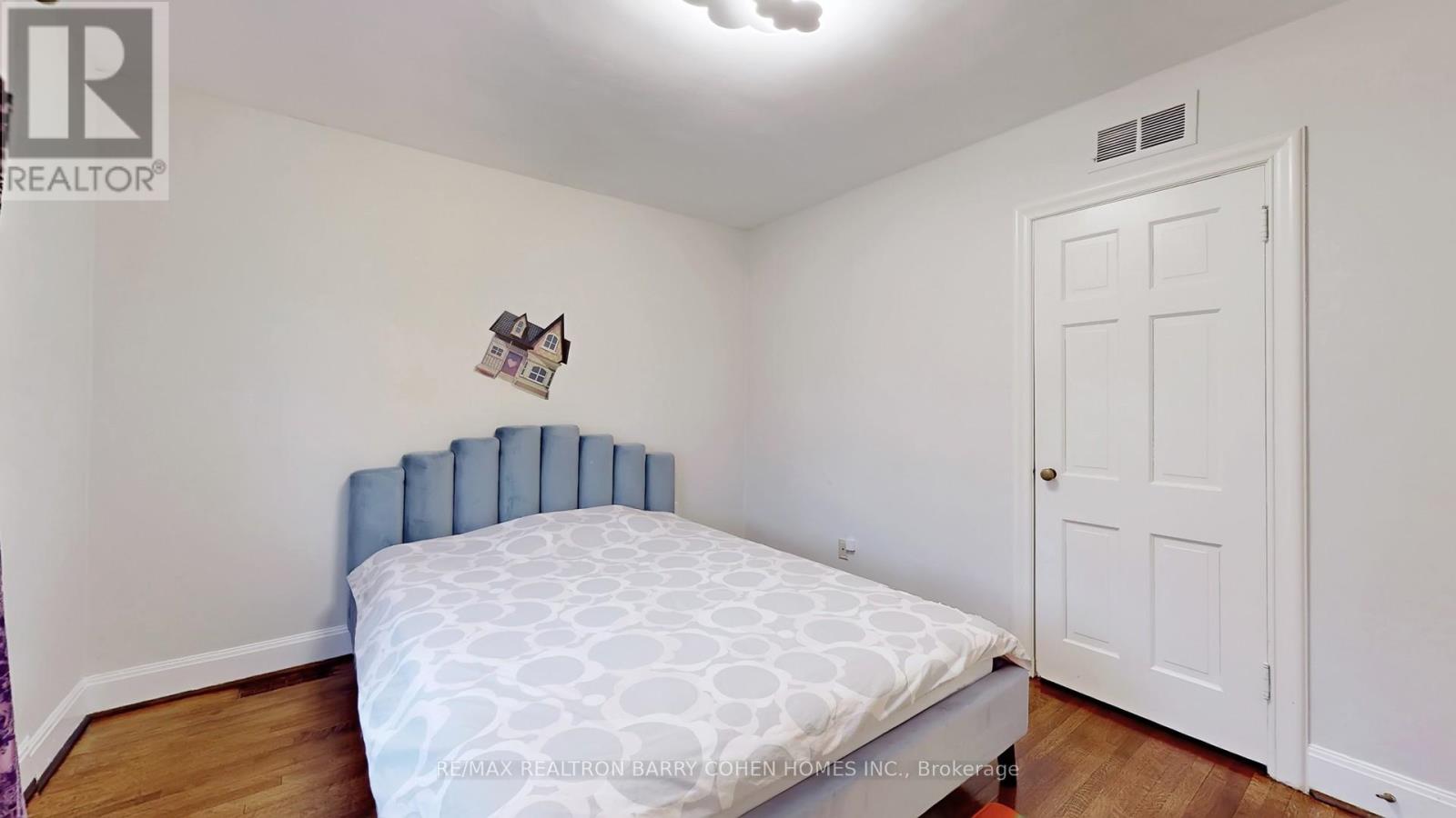 156 Cortleigh Boulevard, Toronto, Ontario  M5N 1P5 - Photo 16 - C12803342