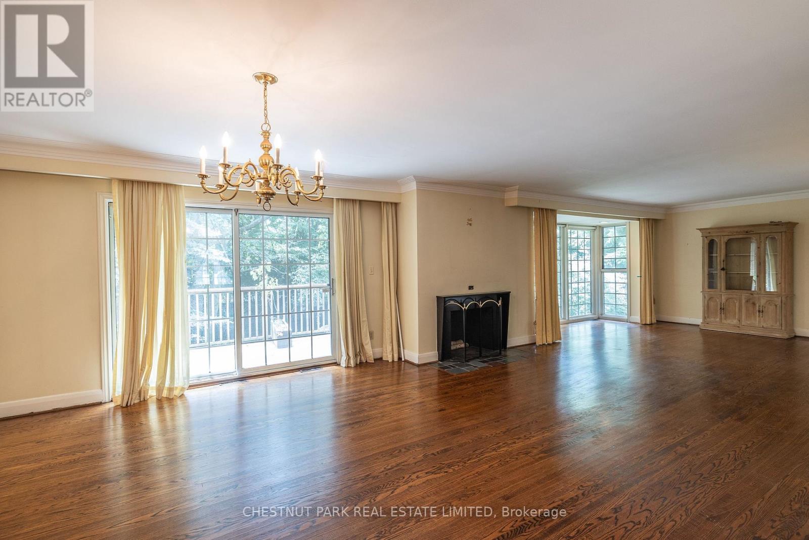 5 Stratheden Road, Toronto, Ontario  M4N 1E2 - Photo 5 - C12803384