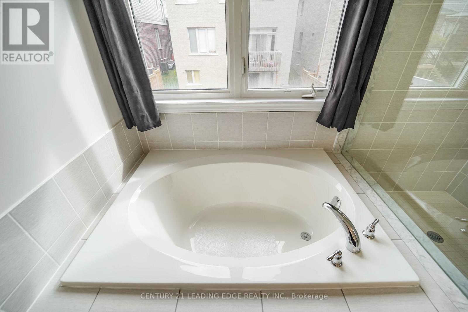 1263 Ronald Inche Drive, Oshawa, Ontario  L1H 8L7 - Photo 21 - E12803234