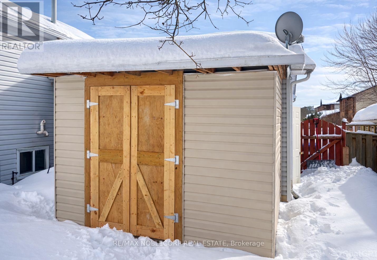 76 Edenbridge Drive, Essa, Ontario  L3W 0K8 - Photo 27 - N12801666